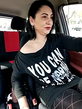 charrlote love online show from 8, 4, 2026