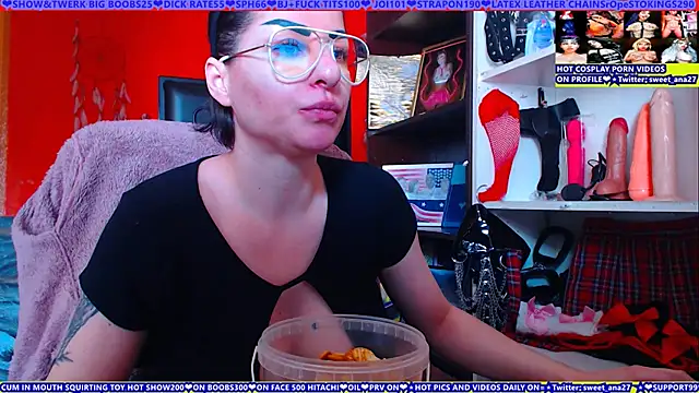 Snapshot of cuminmenowbbyx chatting on 31, 5, 2026 cuminmenowbbyx online show from 31, 5, 2026