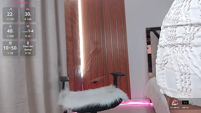 AGATHAA WHITE online show from 26, 11, 2025