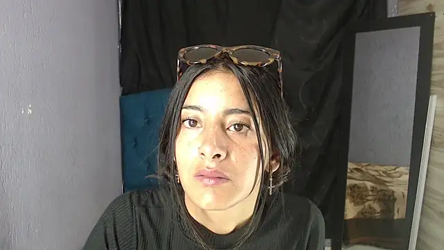 skinny Yizz online show from 2, 12, 2025