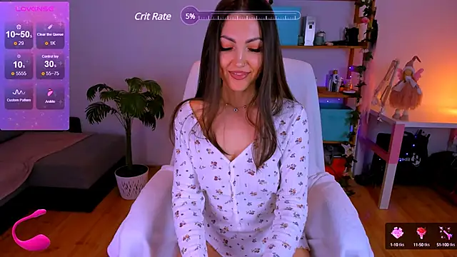 Snapshot of Teylor_Fly chatting on 5, 1, 2025 Teylor Fly online show from 5, 1, 2025