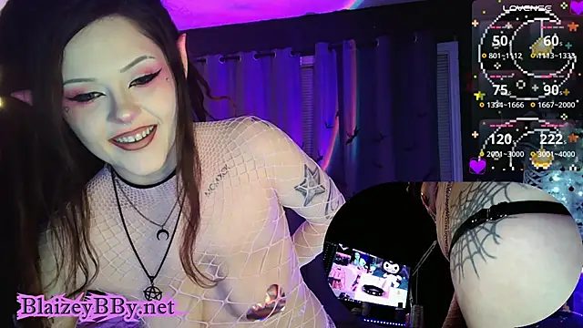 Snapshot of BlaizeyBBy chatting on 15, 12, 2024 BlaizeyBBy online show from 15, 12, 2024