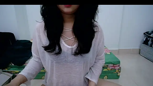 Sam Silly1997 online show from 11, 12, 2024