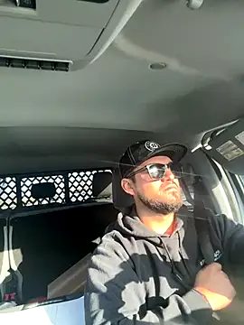 Snapshot of Ozzy420_ chatting on 1, 12, 2025 Ozzy420 online show from 1, 12, 2025