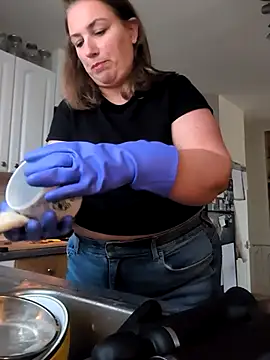 Canadian BBW online show from 17, 11, 2025