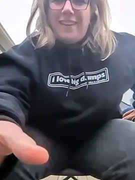 Canadian BBW online show from 11, 3, 2026