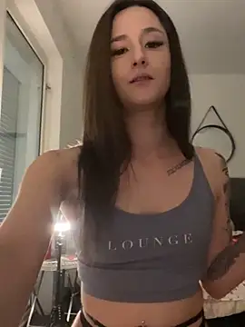 joanaelaa online show from 14, 3, 2025