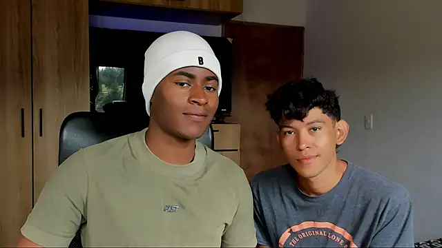 Snapshot of CrissBrownxxx chatting on 25, 6, 2026 CrissBrownxxx online show from 25, 6, 2026