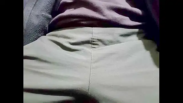 hairyuncut00 online show from 20, 1, 2025