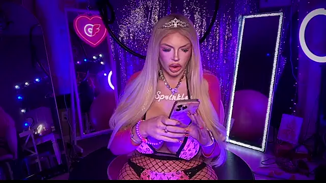 Snapshot of bimbotwerkqueen chatting on 19, 2, 2025 bimbotwerkqueen online show from 19, 2, 2025