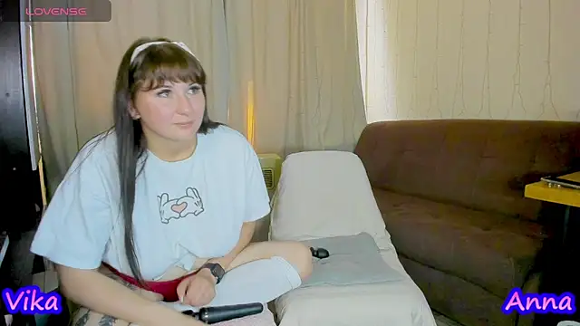 Snapshot of viki_love77 chatting on 3, 8, 2026 viki love77 online show from 3, 8, 2026