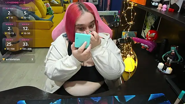 Softie Sofy online show from 24, 1, 2025