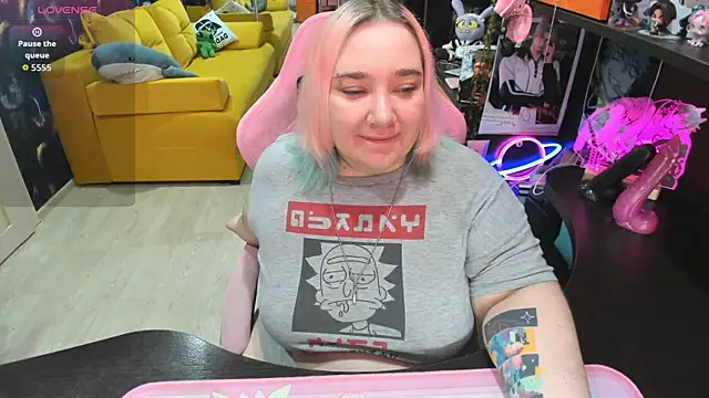 Softie Sofy online show from 3, 6, 2026