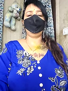 cute-tanvi online show from 4, 4, 2026