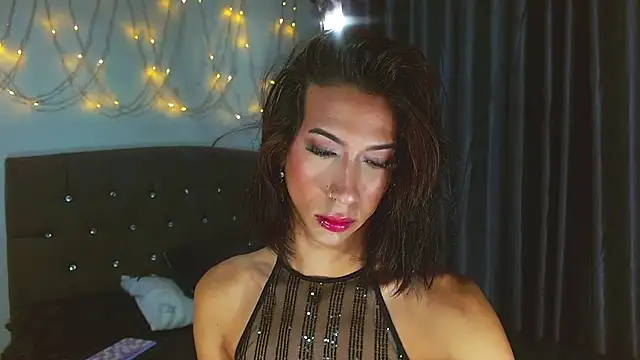 Kenisha Sweet online show from 12, 2, 2025