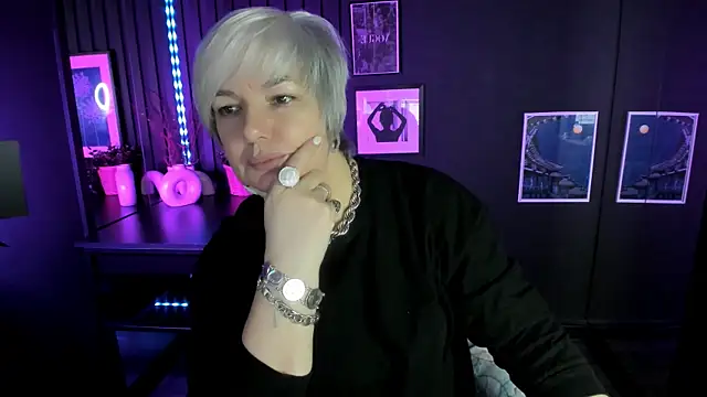 CarmenSoft online show from 18, 11, 2025