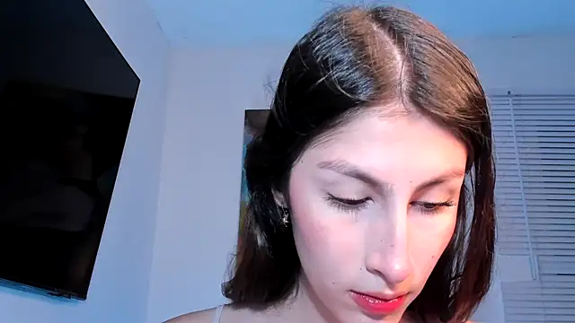 Snapshot of valeria_gonzales_ chatting on 17, 12, 2024 valeria gonzales online show from 17, 12, 2024