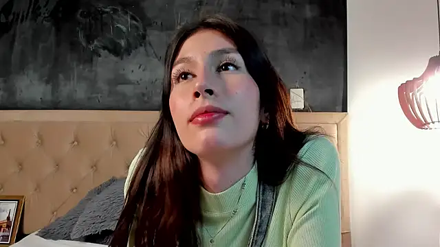 Snapshot of valeria_gonzales_ chatting on 4, 2, 2025 valeria gonzales online show from 4, 2, 2025