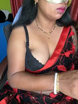 Snapshot of Anushka_21 chatting on 4, 5, 2026 Anushka 21 online show from 4, 5, 2026