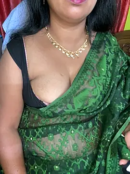 Snapshot of Anushka_21 chatting on 9, 5, 2026 Anushka 21 online show from 9, 5, 2026