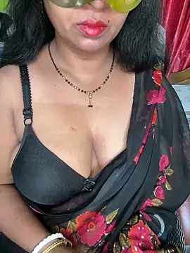 Snapshot of Anushka_21 chatting on 27, 5, 2026 Anushka 21 online show from 27, 5, 2026