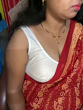 Snapshot of Anushka_21 chatting on 3, 6, 2026 Anushka 21 online show from 3, 6, 2026