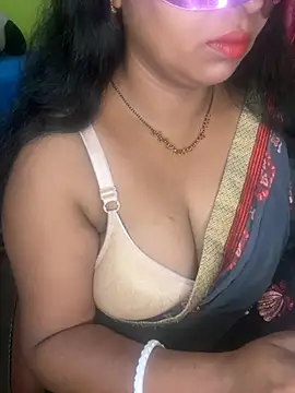 Snapshot of Anushka_21 chatting on 2, 8, 2026 Anushka 21 online show from 2, 8, 2026