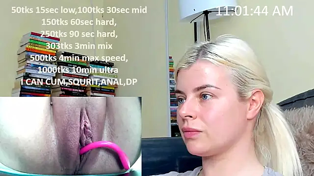 queenofthenighttt online show from 10, 4, 2026