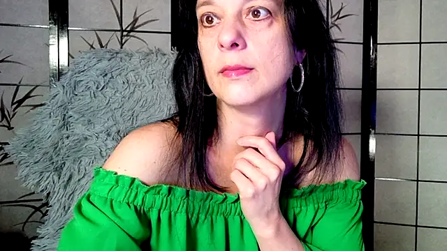  Sweetlonglips  online show from 24, 10, 2025