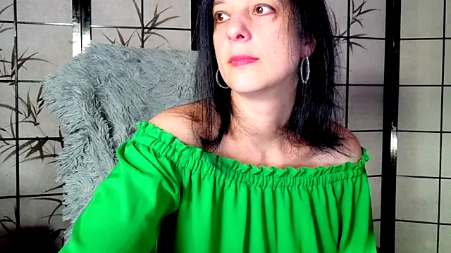  Sweetlonglips  online show from 24, 11, 2025