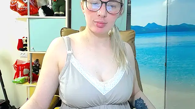 Snapshot of miaa_sunn chatting on 26, 2, 2026 miaa sunn online show from 26, 2, 2026