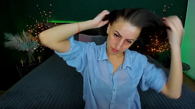 Rebecca Diamond online show from 4, 2, 2025