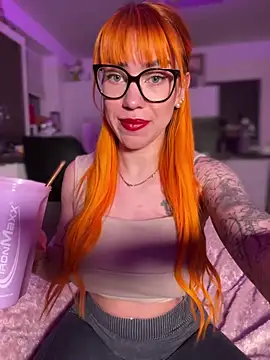 Pia July  online show from 10, 1, 2025