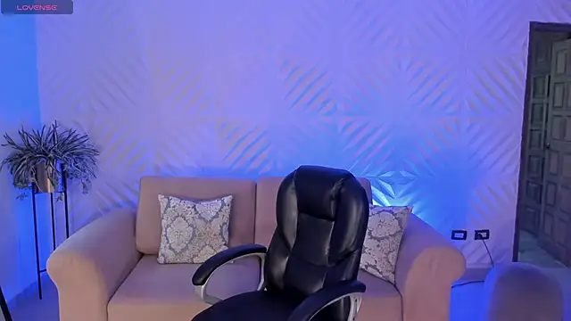 AbellaCroft online show from 11, 1, 2026