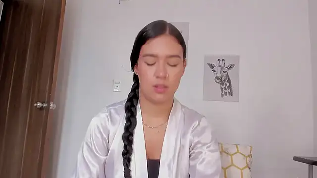 Hanna Risso online show from 10, 2, 2026