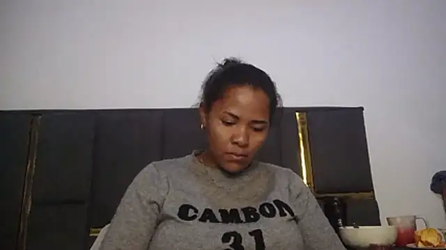 Snapshot of aleixane chatting on 2, 7, 2026 aleixane online show from 2, 7, 2026