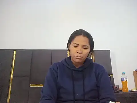 Snapshot of aleixane chatting on 16, 7, 2026 aleixane online show from 16, 7, 2026