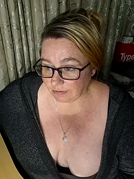 Iceprincess2bad4u online show from 18, 10, 2025