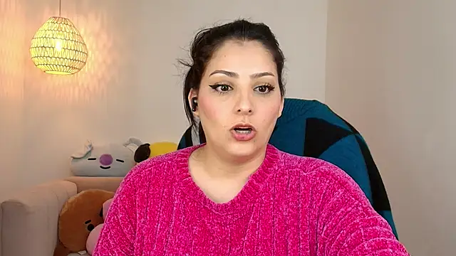 Snapshot of YummyAnna_ chatting on 23, 9, 2025 YummyAnna online show from 23, 9, 2025