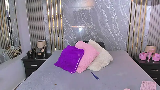 Nyakimgold online show from 30, 1, 2025