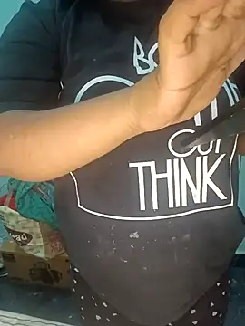 Sweet-Berry online show from 5, 3, 2026