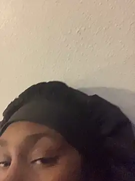 Snapshot of Foreignthababyy chatting on 17, 9, 2025 Foreignthababyy online show from 17, 9, 2025