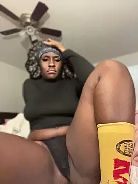 Snapshot of Foreignthababyy chatting on 14, 6, 2026 Foreignthababyy online show from 14, 6, 2026