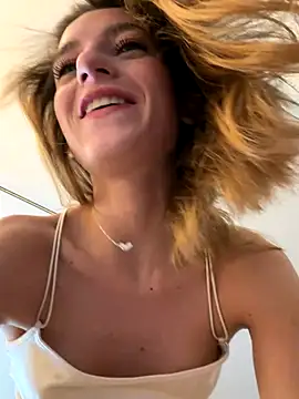 -AngelAri- online show from 2, 11, 2025