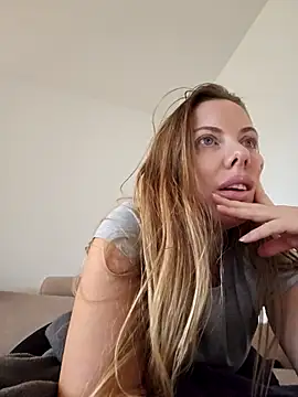 novaforyou1 online show from 27, 10, 2025