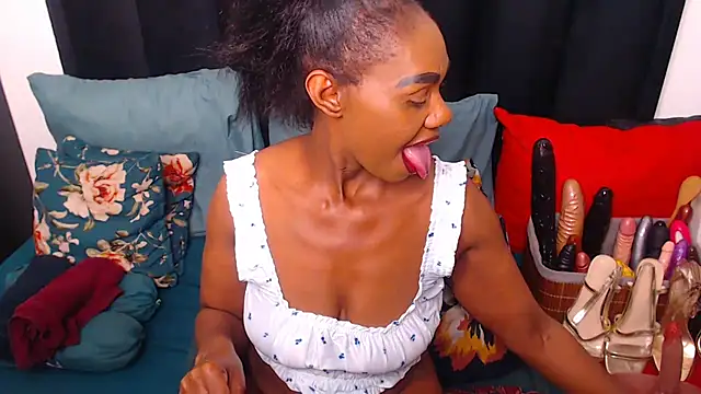 sexybootylicious online show from 17, 10, 2025