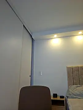 Maya Lewis online show from 13, 1, 2026