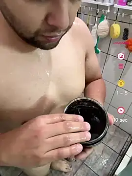 JuanPa secret online show from 3, 8, 2026