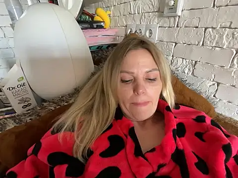 Angel girllovemy online show from 5, 3, 2025