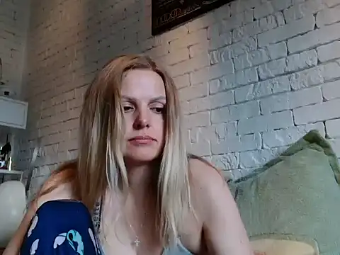 Angel girllovemy online show from 17, 10, 2025